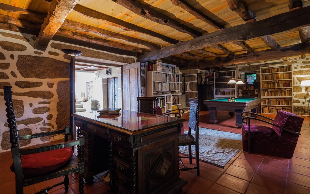 1720 Quinta Da Cancela - Winery & Farmhouse Guimarães Exteriör bild